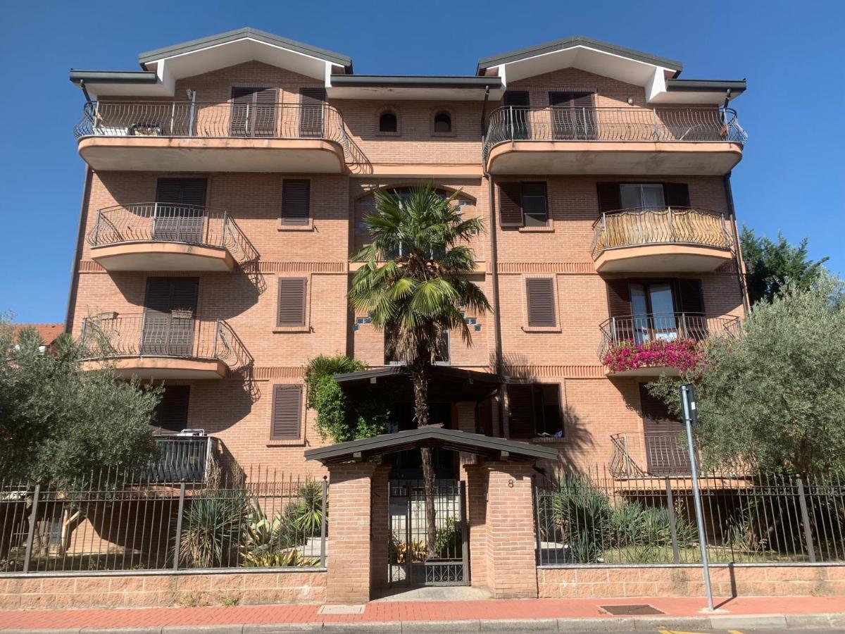Appartamento Attico a due passi da Milano Buccinasco Esterno foto